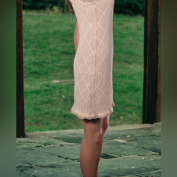 SOLD! (Cross listed) - Picture 4 of 4